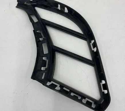 BMW 4 G22 G23 G24 G26 Front bumper lower grill 8081682 15857711