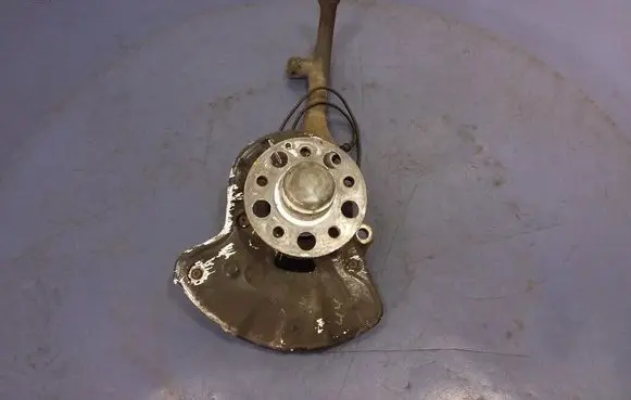 Mercedes-Benz CL C216 Front wheel hub spindle knuckle
