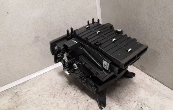 Tesla Model S Electric cabin heater radiator 105959100D
