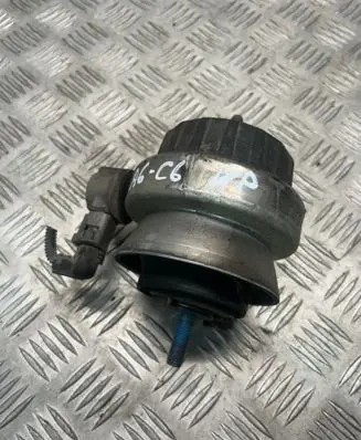 Audi A6 S6 C6 4F Engine mount bracket 4F0199379AT