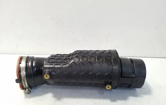 Intake resonator