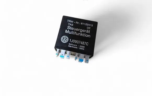 Volkswagen Transporter - Caravelle T4 Other relay 1J0907487C 61122415 451