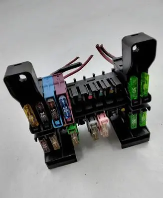 Mercedes-Benz E W211 Fuse module 2115450301 13943281