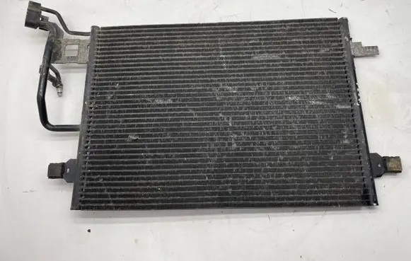 Volkswagen PASSAT B5.5 A/C cooling radiator (condenser) 3B0260401