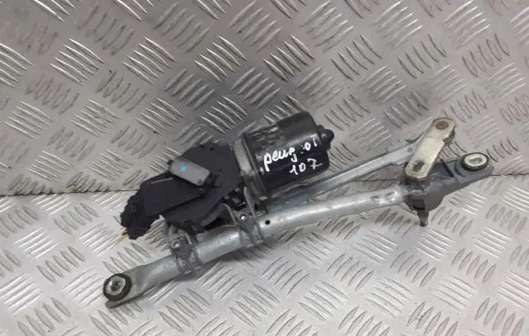 Peugeot 107 Front wiper linkage 