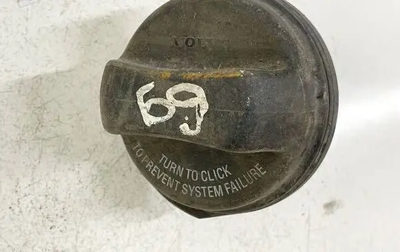 Fuel tank filler cap