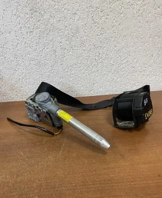BMW 7 E65 E66 Front seatbelt 00063774B 33022029