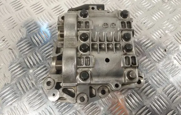 Toyota Avensis T250 Balance shaft 1362026012
