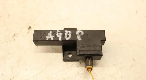 Audi A4 S4 B8 8K Keyless (KESSY) go control unit/module 33542221