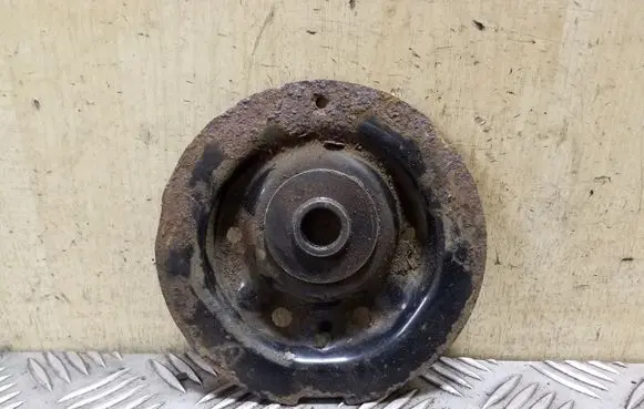 Toyota Corolla E120 E130 Coil spring mount 