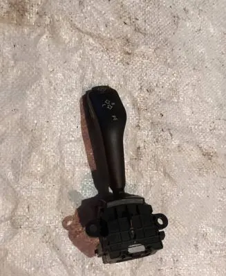 BMW X3 E83 Indicator stalk 8363668