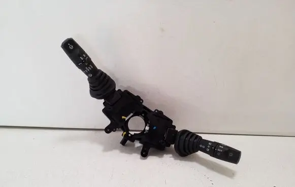 Wiper turn signal indicator stalk/switch