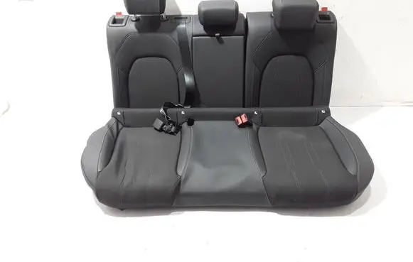 Cupra Formentor Rear seat 