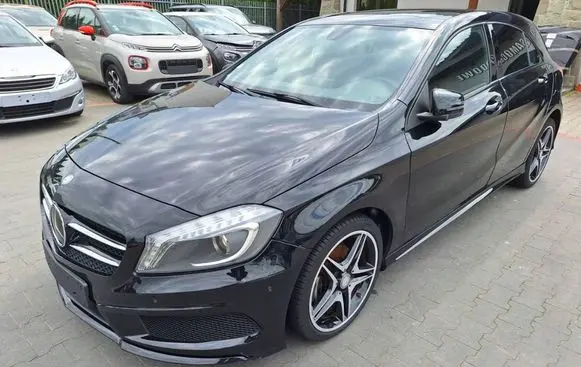 Mercedes-Benz A W176 Front windscreen/windshield window 43R00069 DOT904AS1M413