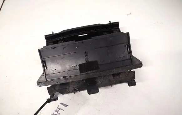 Mercedes-Benz C W203 Car ashtray a2038600852