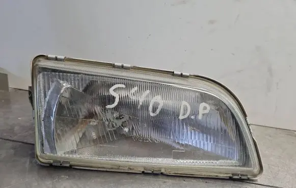 Volvo S40, V40 Headlight/headlamp 14556200