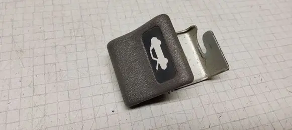 Subaru Legacy Engine bonnet (hood) release handle