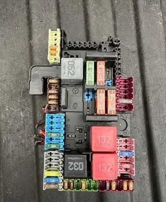 Mercedes-Benz C W205 Fuse module A2059068501