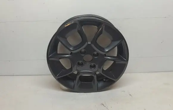 R16 alloy rim