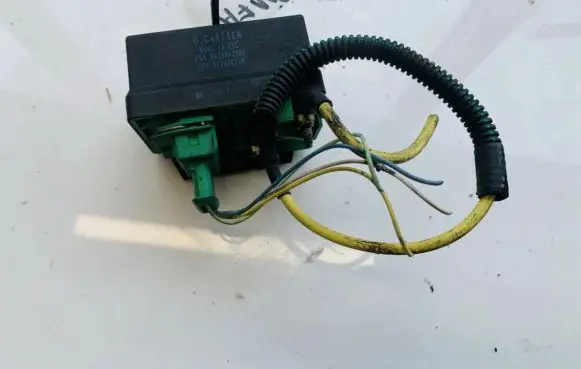 Peugeot 807 Glow plug pre-heat relay 9639912580 51299011a
