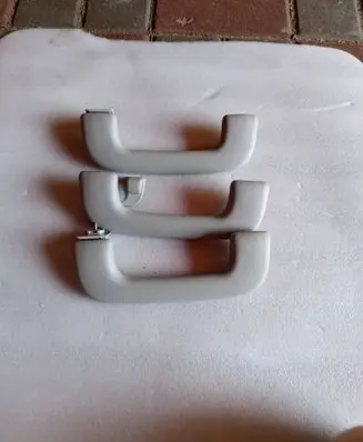 KIA Niro A set of handles for the ceiling 