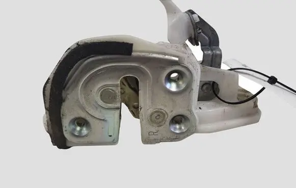 Mazda 6 Rear door lock 2K20D0630