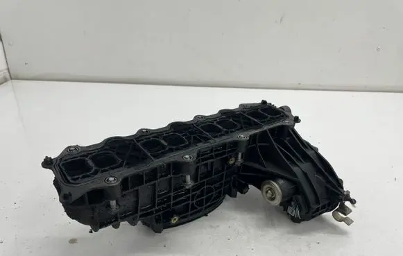 Mercedes-Benz E W212 Intake manifold A6510900037