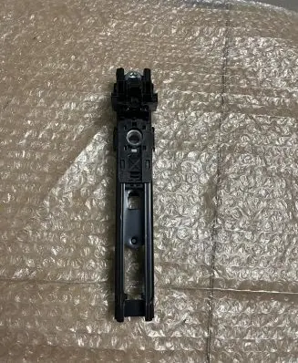 Mercedes-Benz B W246 W242 Seat belt height adjuster A0008600388