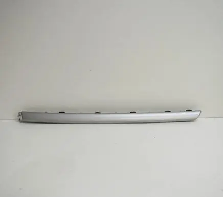 Dashboard glove box trim