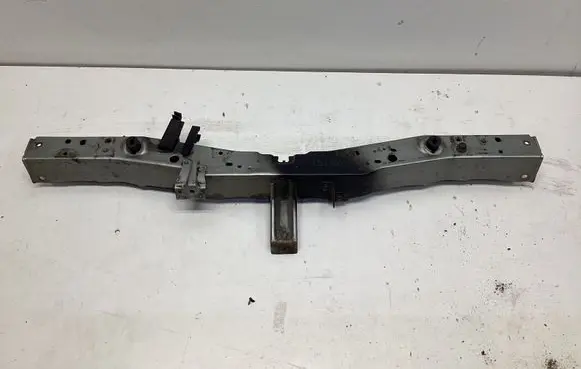 Toyota Avensis T270 Top upper radiator support slam panel