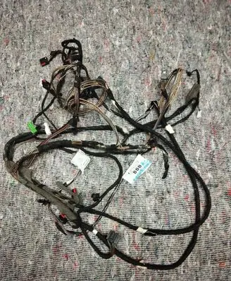Ford Focus Wiring harness EM5T14335 12708667
