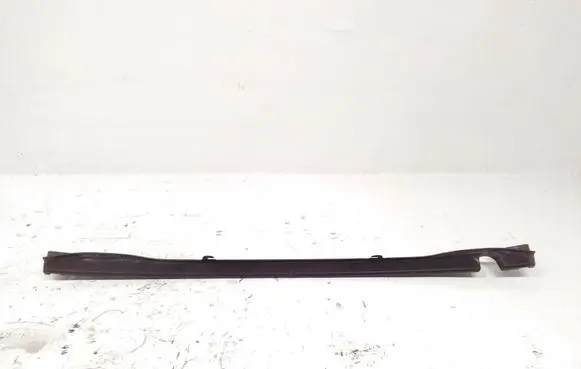 Volvo XC70 Rear bumper mounting bracket 30678653