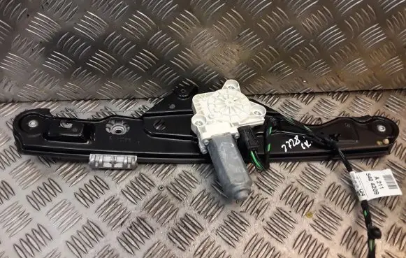 Mercedes-Benz E W211 Rear door window regulator with motor 2117300146 A2117300146