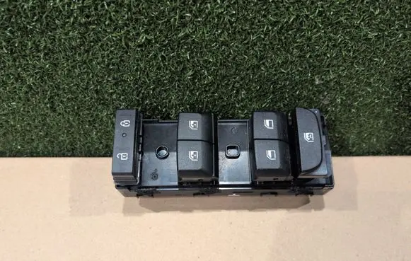 KIA Sportage Electric window control switch 93571R2300