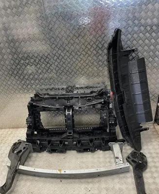 Renault Trafic III (X82) Front bodywork piece 