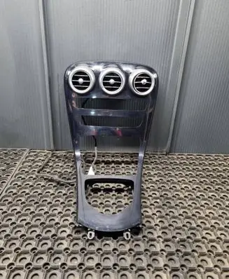Mercedes-Benz C W205 Center console A2056803208