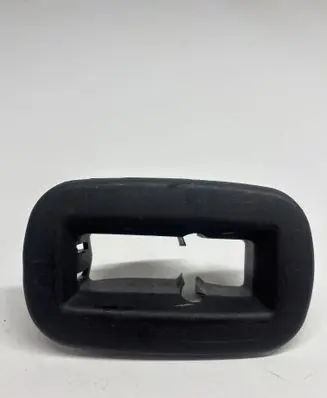 Volkswagen Touran I Sliding door rail trim 1T0883617