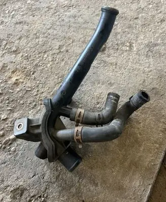 Renault Megane II Engine coolant pipe/hose