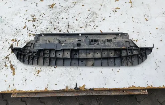 Peugeot 208 I Front bumper skid plate/under tray 9673271680