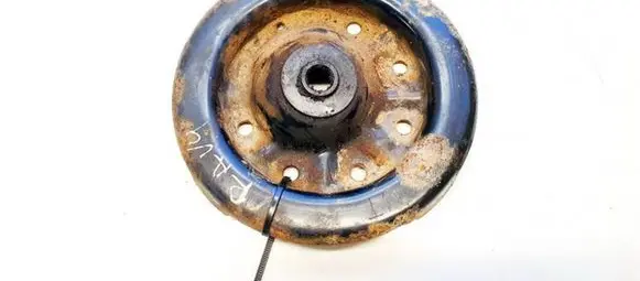 Toyota RAV 4 (XA20) Coil spring mount 