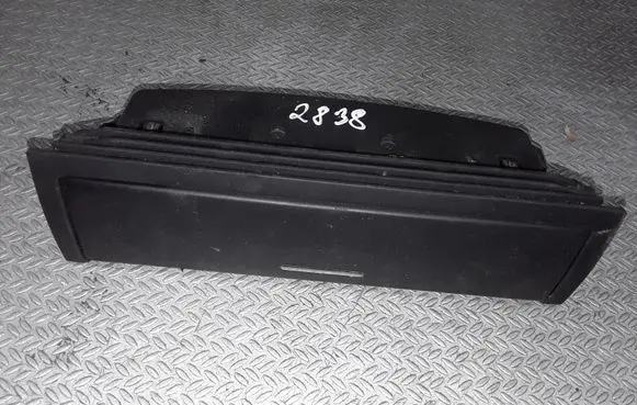 BMW 3 E46 Glove box central console 307180200