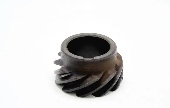 Skoda Felicia I Oil pump 10646347479