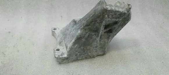 Mercedes-Benz E W212 Engine mounting bracket A2782233004