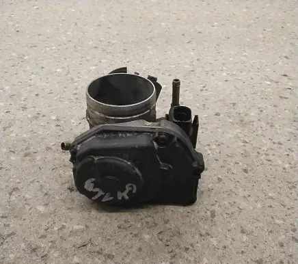 Volkswagen Golf IV Throttle valve 06A133064J 23298 408237111012