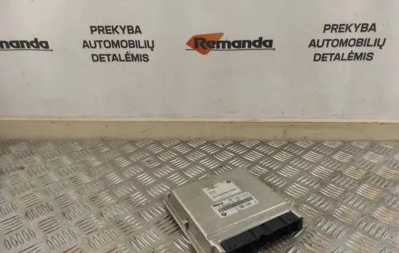 BMW 5 E39 Engine control unit/module 7785540 0281001830 28RTE449