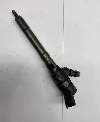 Hyundai Santa Fe Fuel injector 3380027000