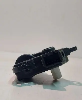 KIA Ceed Air flap motor/actuator D266EB9AA01