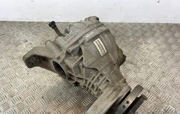 Jeep Grand Cherokee Rear differential P68184737AB