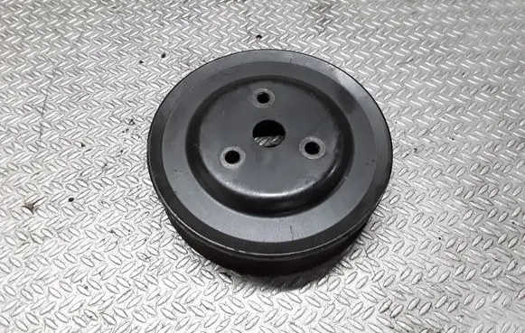 Opel Astra H Water pump pulley 
