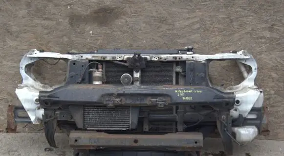 Mitsubishi L200 Radiator support slam panel